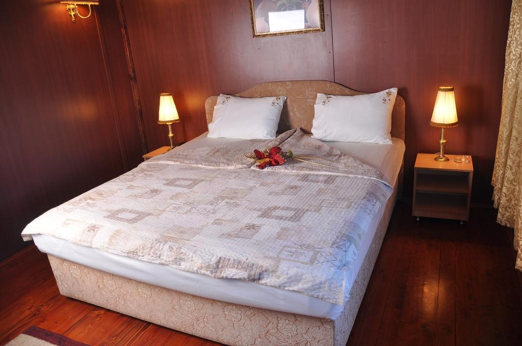 Hotel Brod Panini ולס חדר תמונה