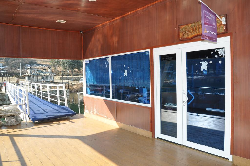 Hotel Brod Panini ולס מראה חיצוני תמונה