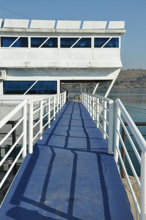 Hotel Brod Panini ולס מראה חיצוני תמונה